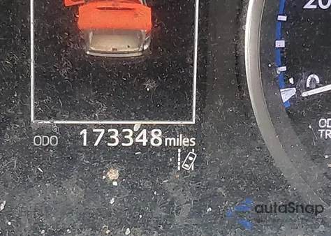 2018 Toyota Highlander Le z USA, uszkodzony, nr VIN 5TDZZRFHXJS240265